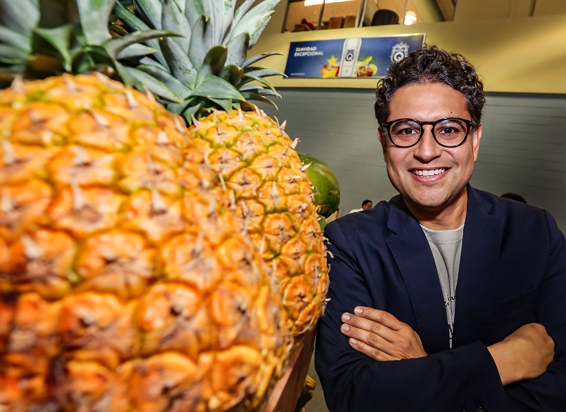 USDA appoints Angel Santiago as advisor to fruit and vegetable